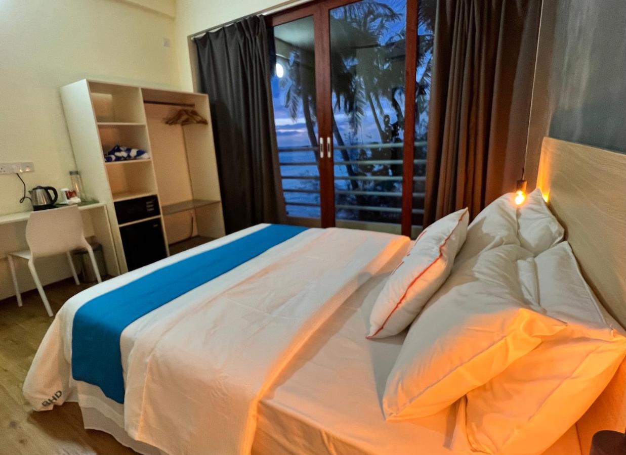 Si! Beach House Dhiffushi Exterior photo